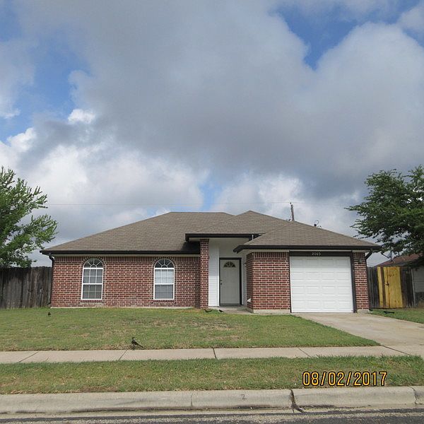 1st image of 2703 Timberline Dr