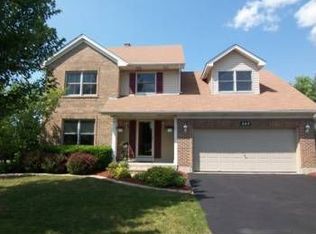 242 Windsor Dr, Bartlett, IL 60103