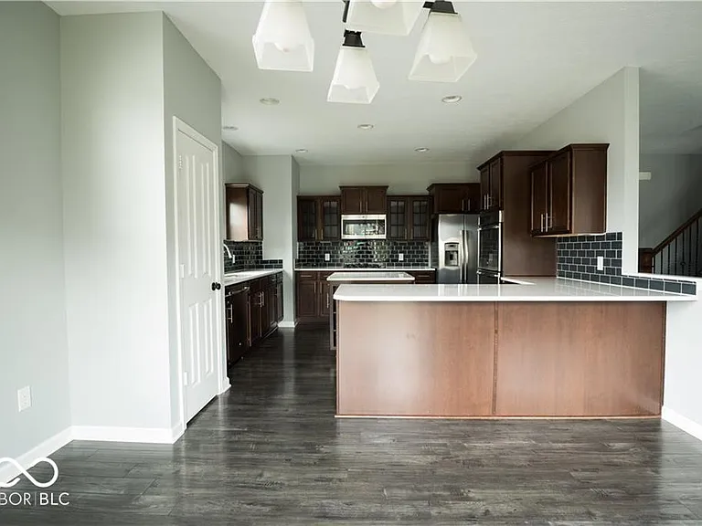 15665 Eastpark Dr — Photo 14