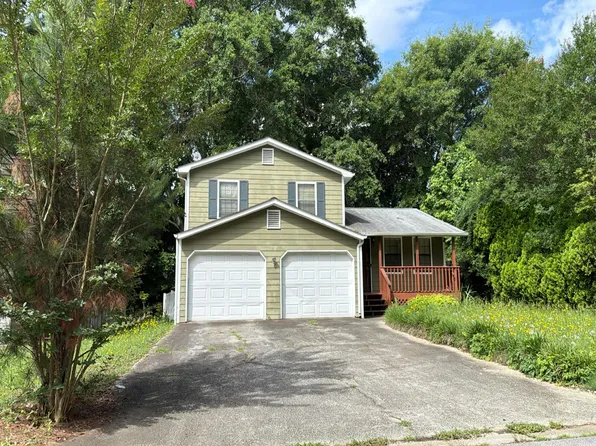 5451 Brandon Ct, Stone Mountain, GA 30088