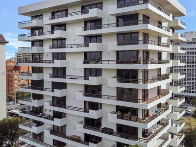 720 Coral Way APT 8A, Coral Gables, FL, 33134
