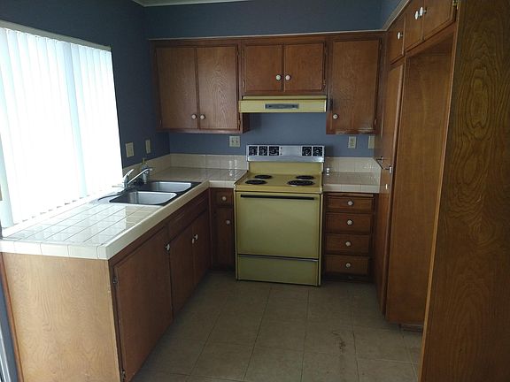 4th image of 3875 Vista Campana S Unit 10