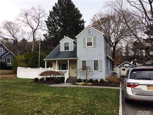 1st image of 30 School St
