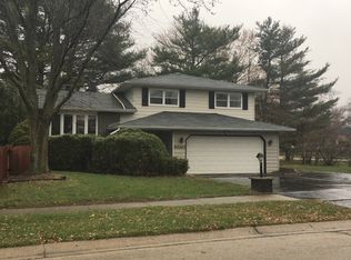 9860 W Oak Forest Dr, Beach Park, IL