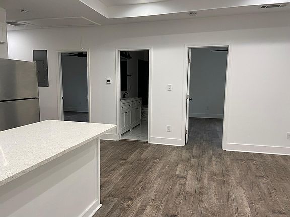 5th image of 1878 Tremont Dr NW