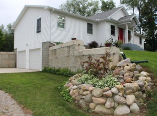 9121 Rainey Rd, Litchfield, MI 49252