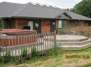 15619 Fogel Rd, Fort Wayne, IN 46818