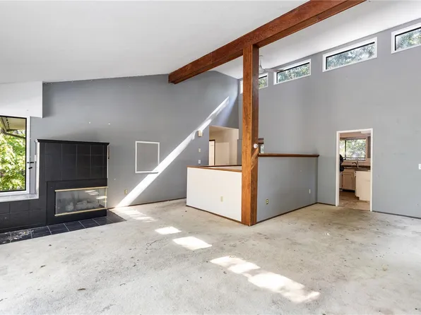 777 Cuaulta Cres, Colwood, BC V9C 3H2