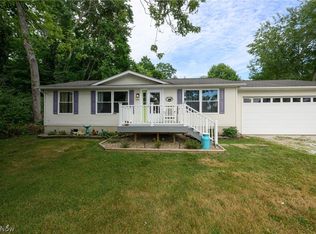 3275 Waterside Dr, Coventry Township, OH