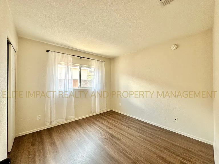 10930 S San Clemente Camino — Photo 19
