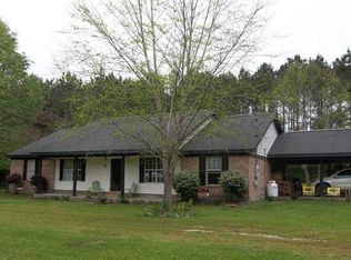 19 Eastview Dr, Petal, MS 39465