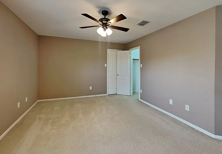 3910 Compton Dr — Photo 11