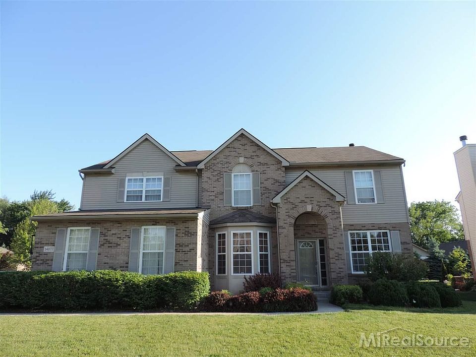 1st image of 14077 Elmhurst Dr