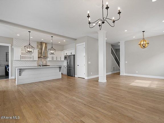 4th image of 4214 W Downing Ln