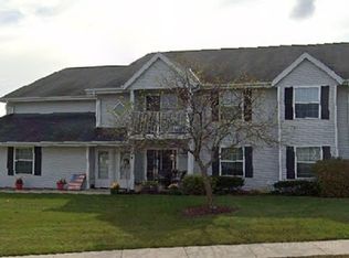 344 Minz Park Cir #4, West Bend, WI 53095