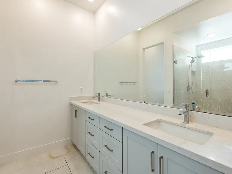 152 Yugen — Photo 12