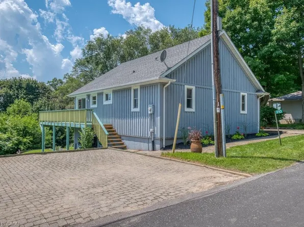 210 Hillside Ave, Norfolk County, ON N0E 1W0