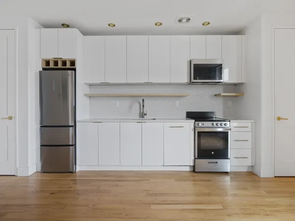 150 Eagle Street image 4 of 18