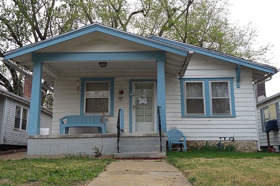 1st image of 332 Brighton Ave