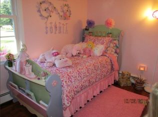 19131 Eltham Rd, West Point, VA 23181