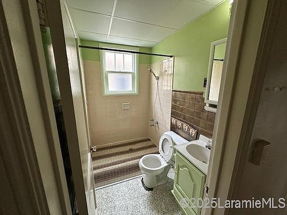 5th image of 1005 S 7th St
