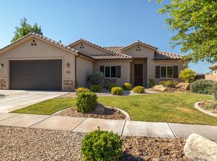 1558 E Sugar Plumb Ln, Washington, UT 84780