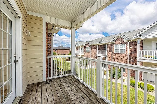 2037 Silvercrest Dr #16-H — Photo 24