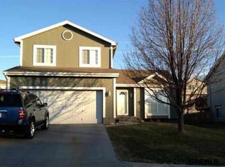 17667 J St, Omaha, NE 68135