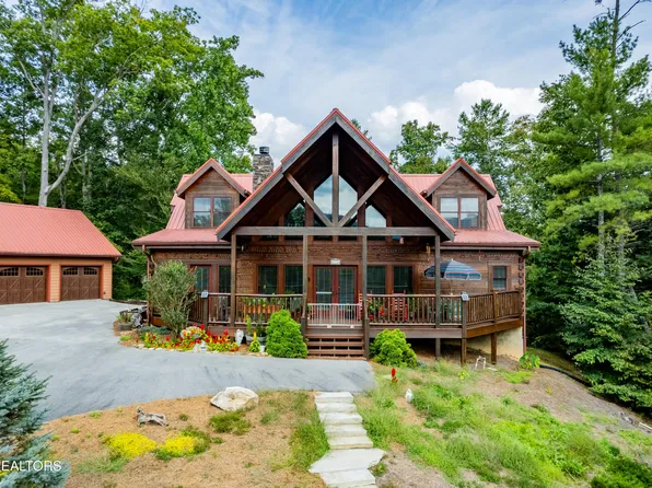 138 White Oak Ln, Townsend, TN 37882