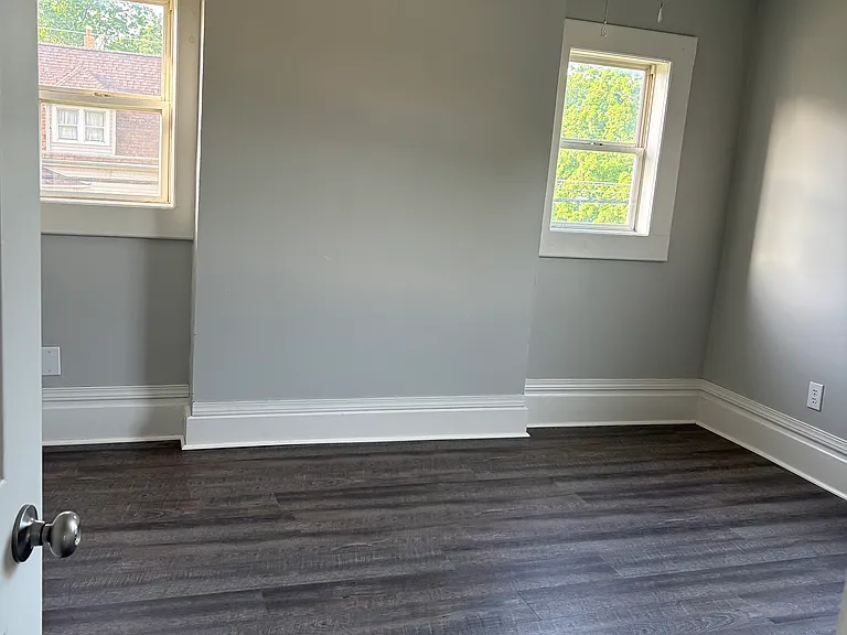 403 S McKinley Ave — Photo 13