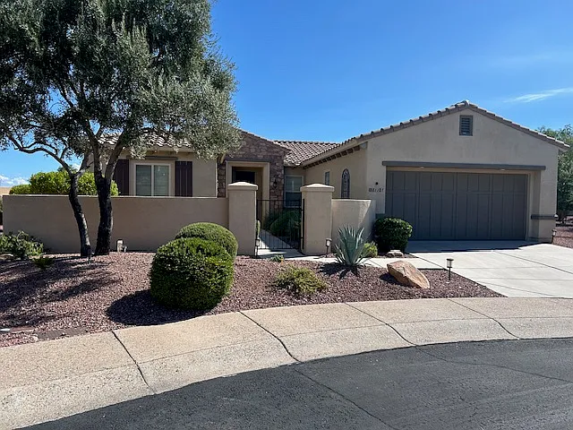 23321 N Las Positas Ct