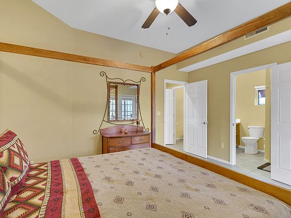Master Bedroom With King Bed