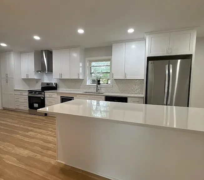 2407 Summerland Dr — Photo 1