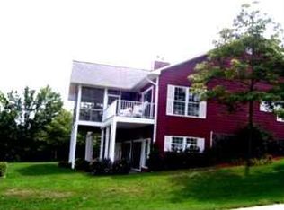 415 Admirals Pt, Hiawassee, GA 30546