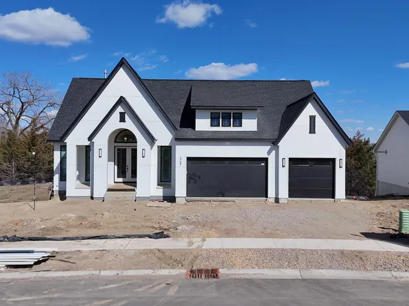 3759 Brookside Dr, Chaska, MN 55318