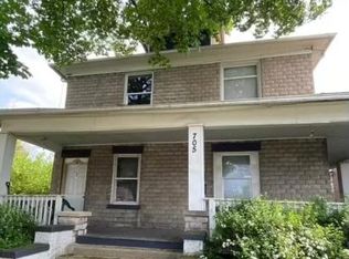 705 2nd Ave #2, Rockford, IL 61104