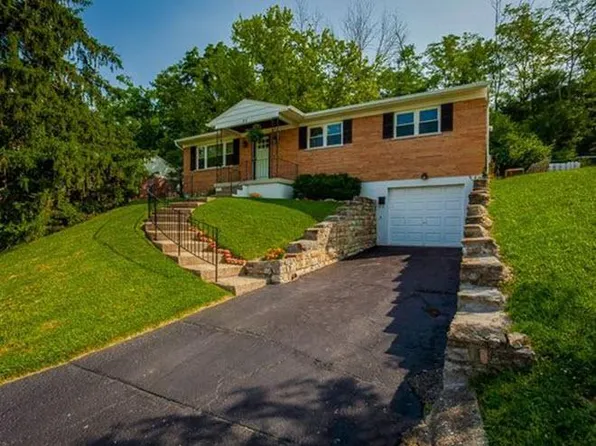 25 Woodlawn Ter, Newport, KY 41071