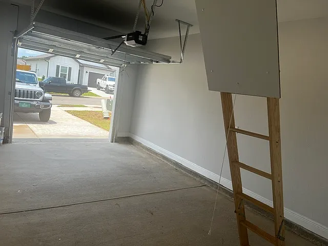 32400 Revere Dr — Photo 16