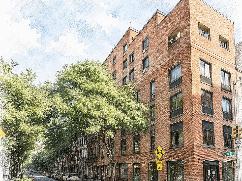 270 W 22nd St #4