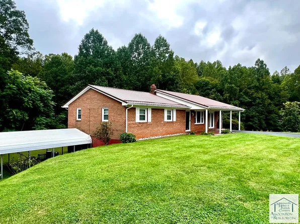 338 Mockingbird Ln, Bassett, VA 24055