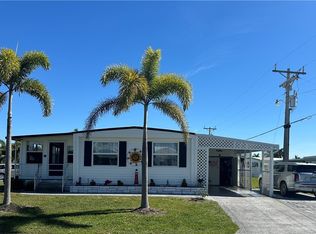 140 Overland Trl, North Fort Myers, FL 33917