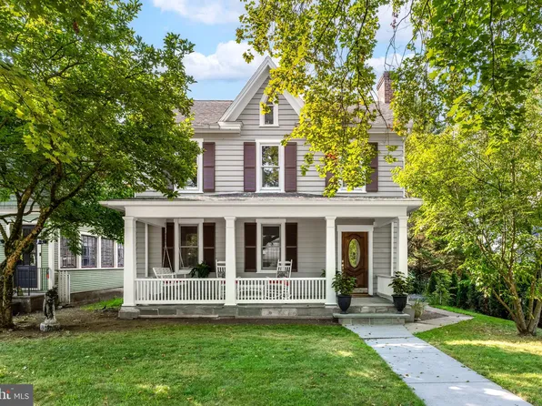 172 E Curtin St, Bellefonte, PA 16823
