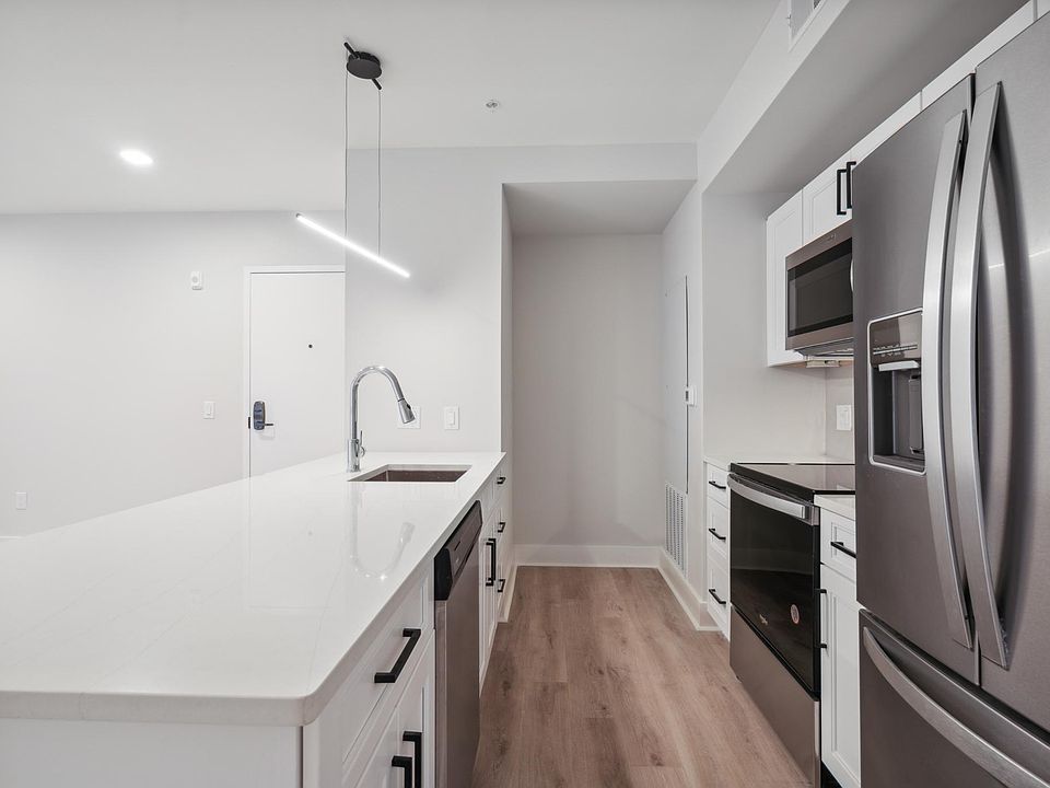 1st image of 1805 N Howard St #302