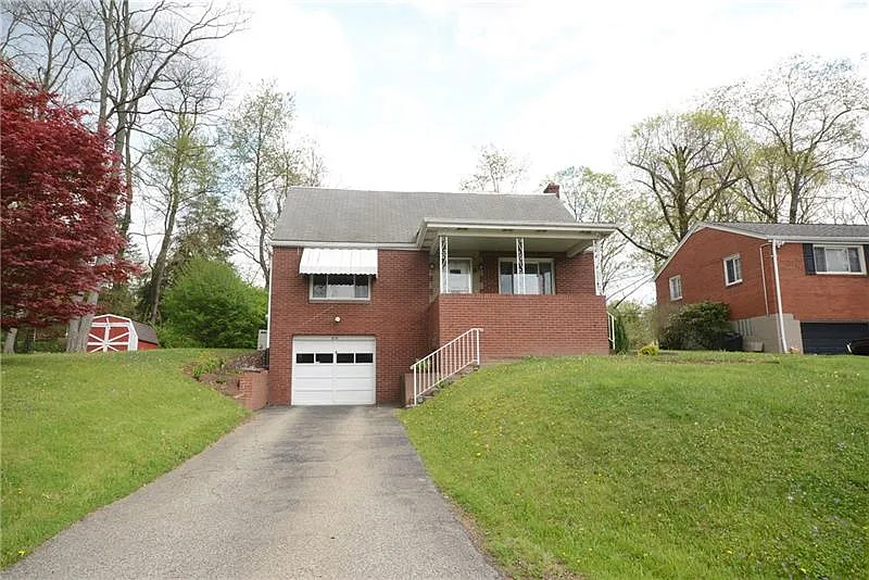 824 Margaretta St photo 1