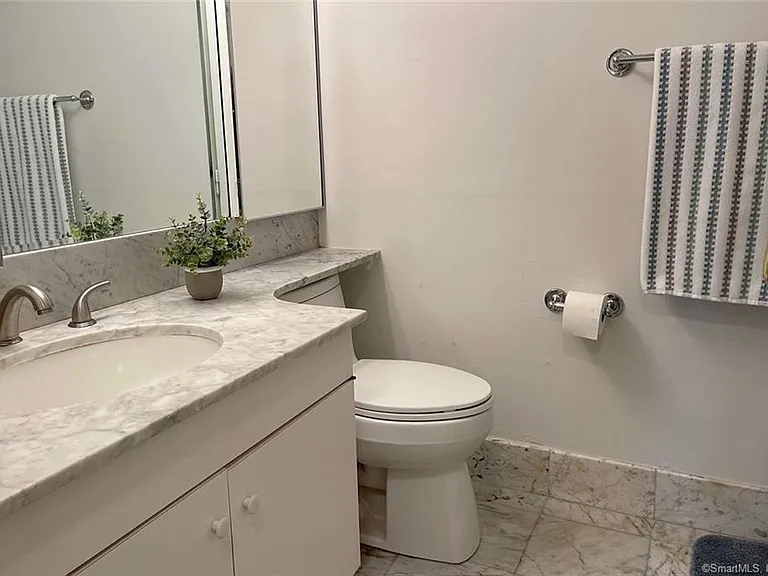 87 Southport Woods Dr — Photo 15