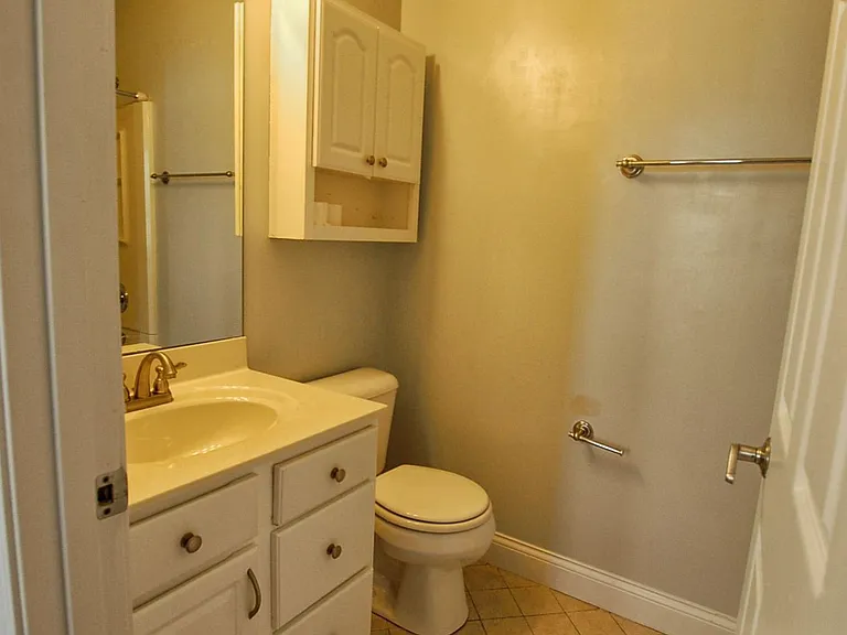 921 Sharkey Ln — Photo 20