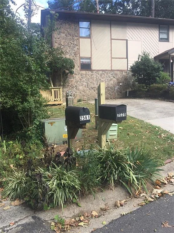 2 bed, 1.5 bath, 1080 sqft, $1,500 — Photo 1
