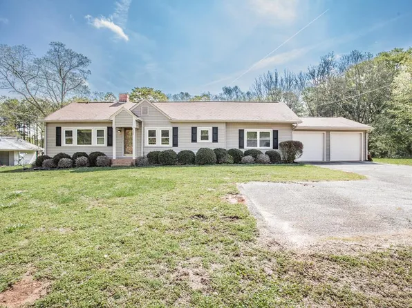 426 Clem Lowell Rd, Carrollton, GA 30116