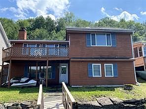 3rd image of 1127 County Road 35