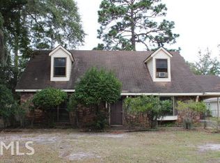 1099 Kelly Dr, Hinesville, GA 31313
